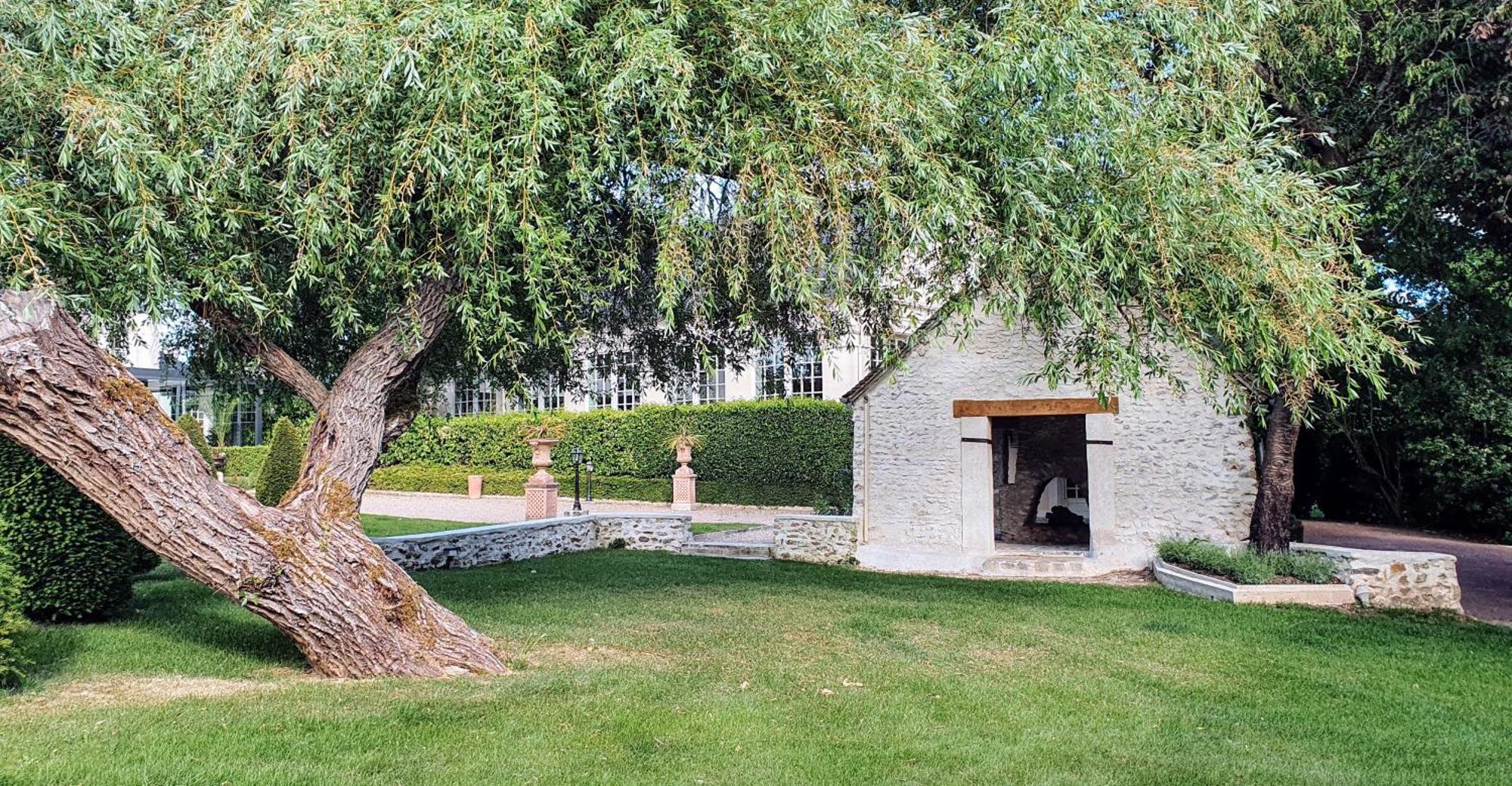 Domaine Des Clos Vallees Longnes Екстер'єр фото